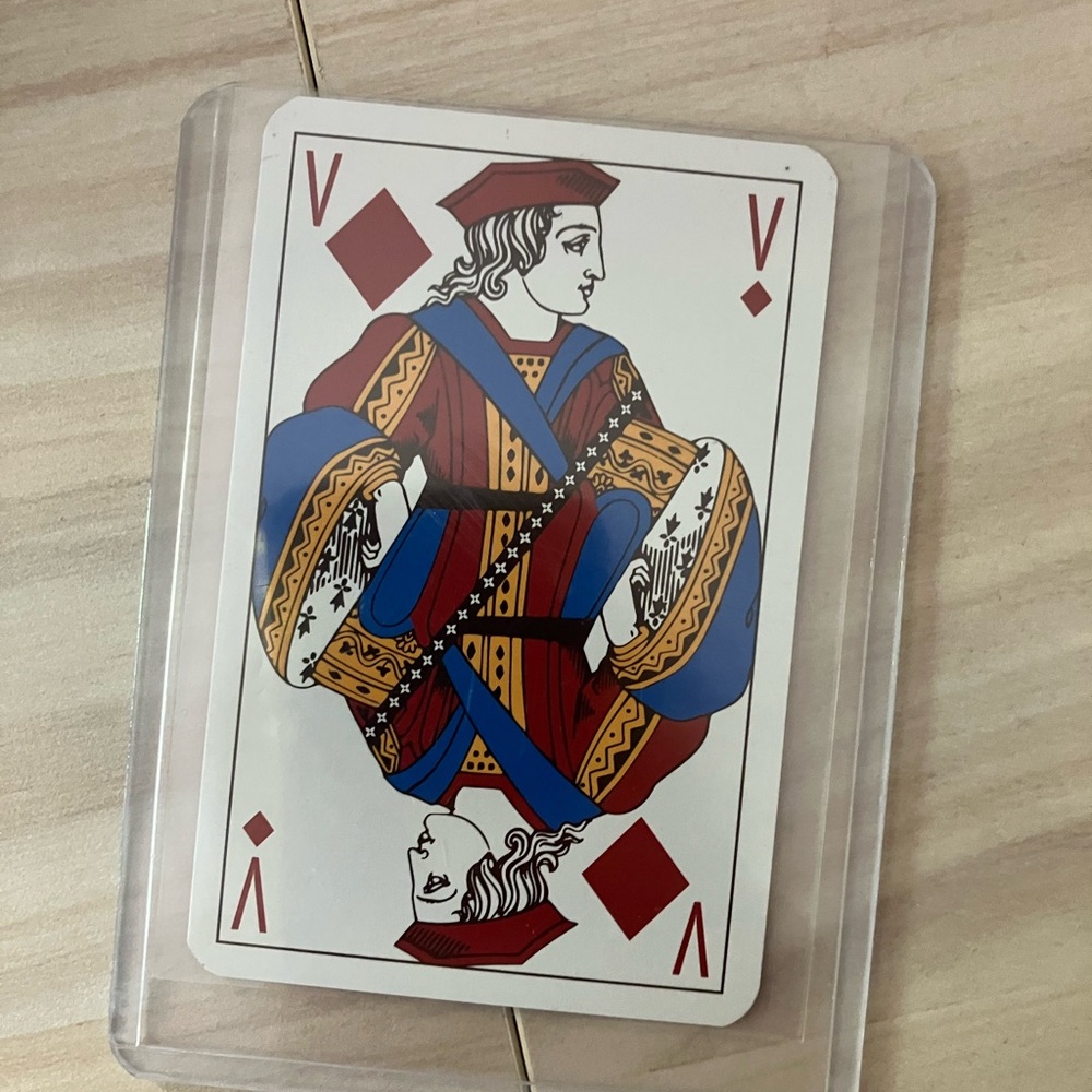 LV Playing Card - Picture 3 of 3